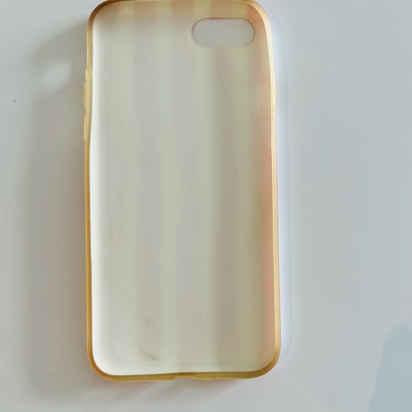 FREE 🆓 with Any Two Purchases - iPhone SE phone case - Picture 3 of 3